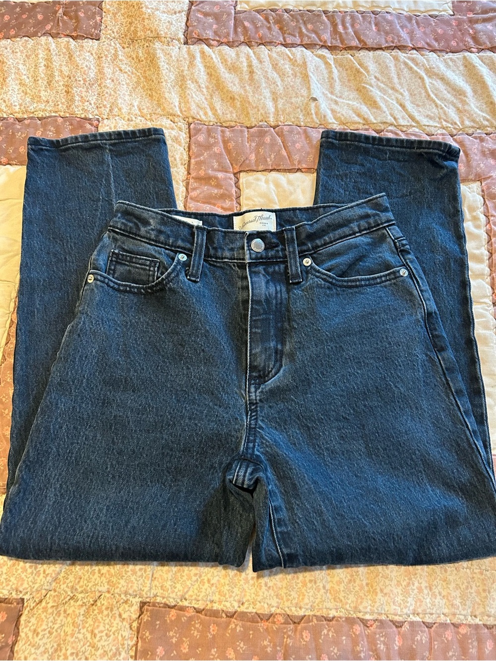 Universal Thread Women's Straight Leg Jeans in Dark Blue Denim